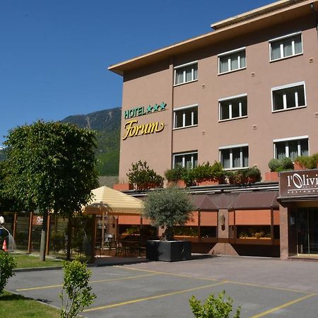 Hotel Forum Martigny Buitenkant foto