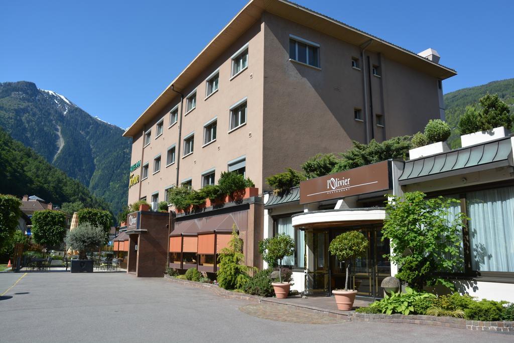 Hotel Forum Martigny Buitenkant foto